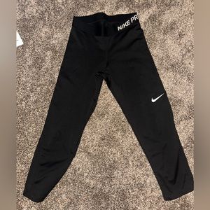 Nike Pro size small capri leggings